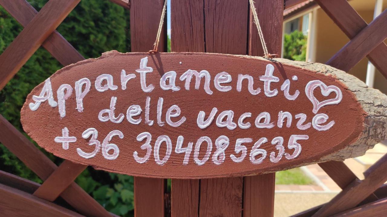 Appartamenti Delle Vacanze Кестели Екстериор снимка